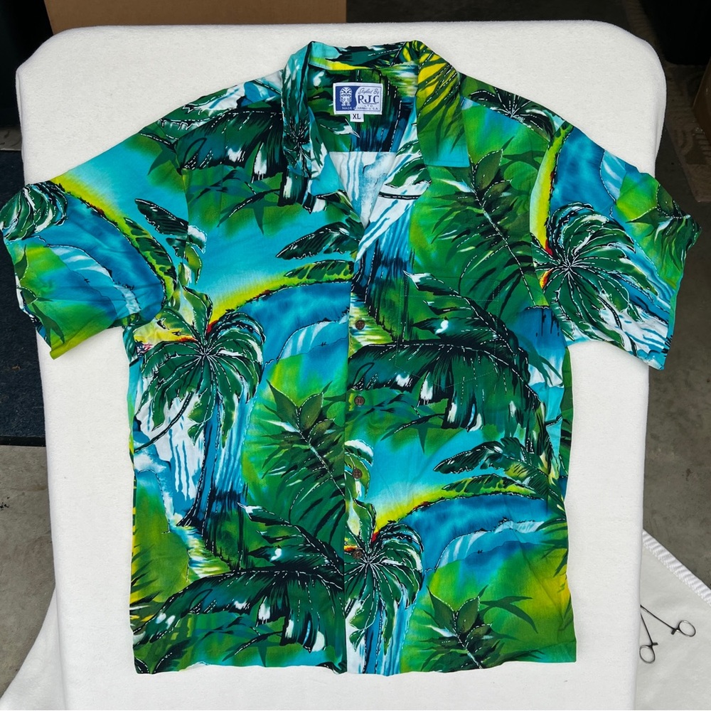 Vintage RJC Ltd men's Hawaiian tropical button down SS shirt Made in Hawaii